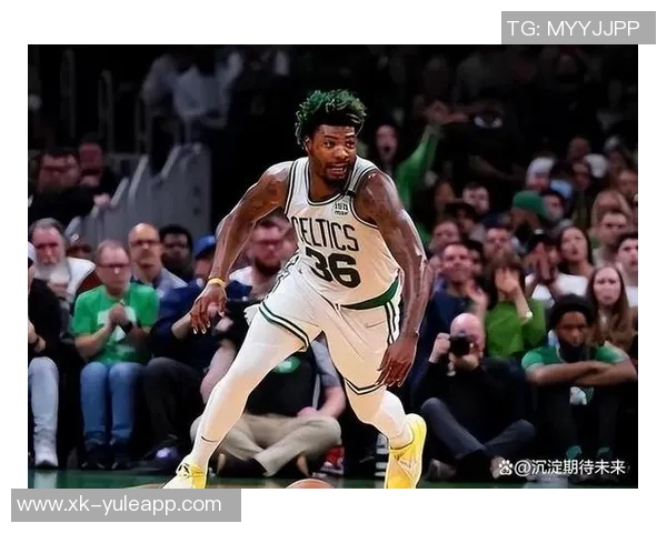 字母哥坦言交易诱惑难挡但誓言保持职业操守与新赛季展望未来