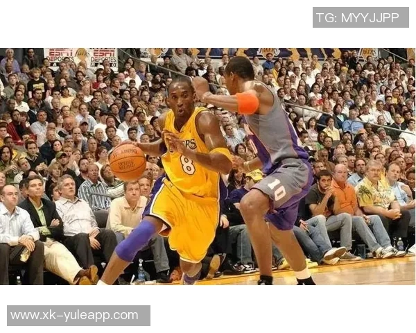 科比与詹姆斯的湖人岁月对比：从32岁到34岁的传奇之路